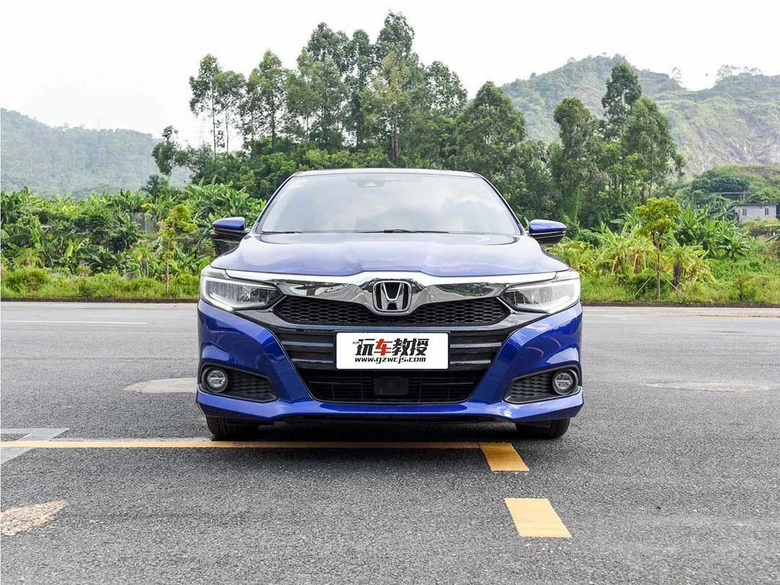 0.9T 售价13.38万!别说1.3T奔驰接受不了了!