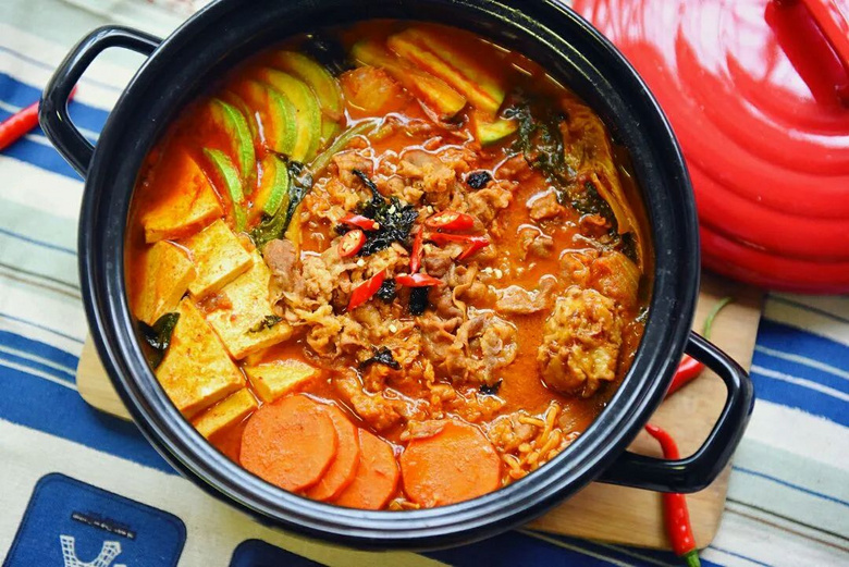 學(xué)會這7種萬能調(diào)料搭配,蘸肉蘸青菜都好吃