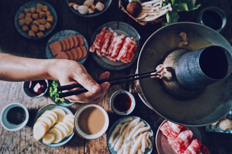 學(xué)會這7種萬能調(diào)料搭配,蘸肉蘸青菜都好吃