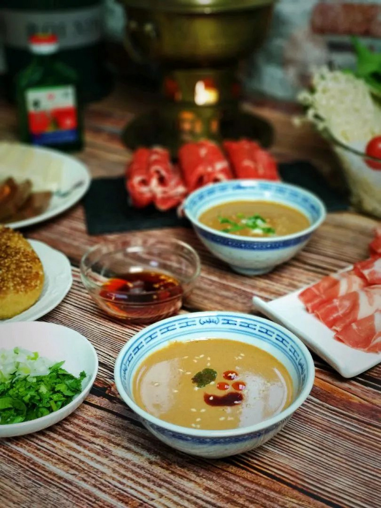 學(xué)會這7種萬能調(diào)料搭配,蘸肉蘸青菜都好吃