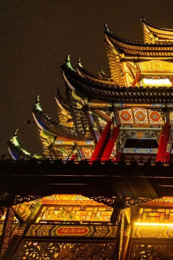 重慶主城最高觀景臺(tái)開放,免費(fèi)登頂!