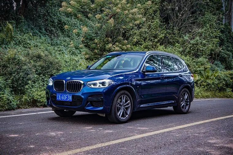 在suv也加长的现在为什么宝马x3还在坚守短轴