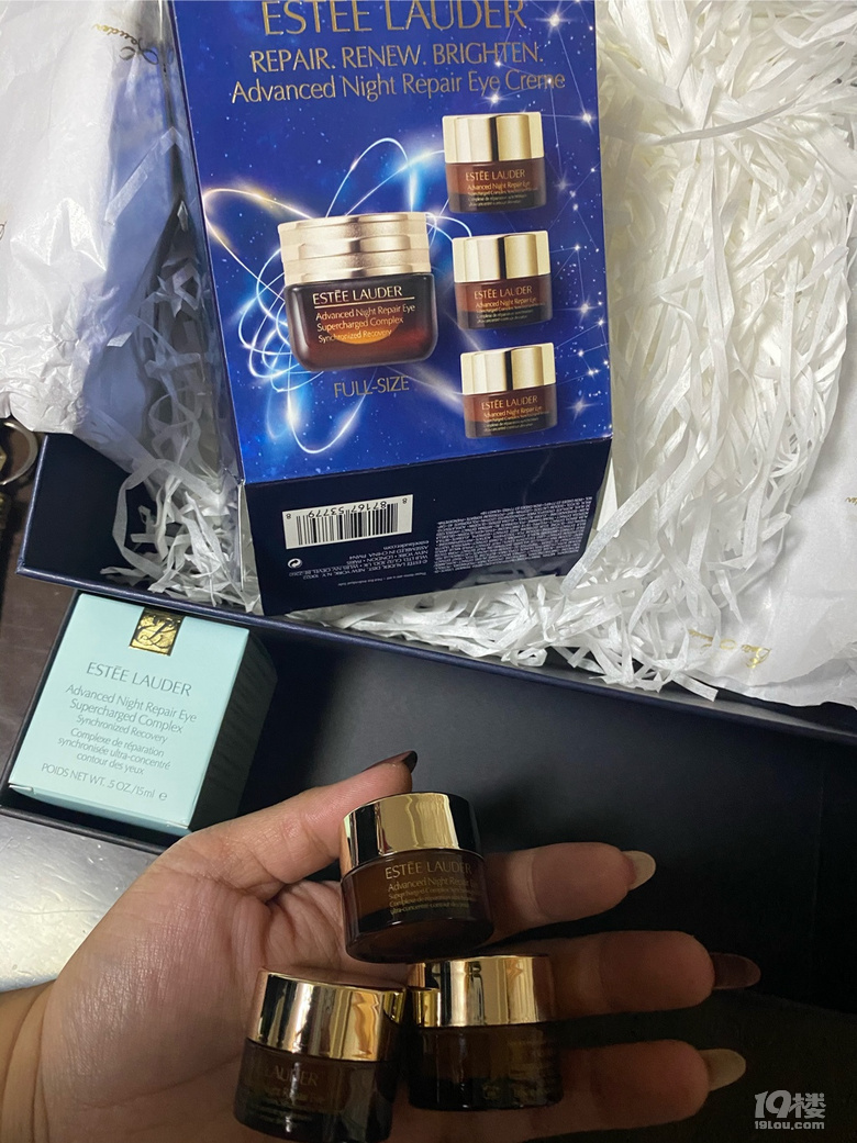 双11的前半截快递已经到货，买的最多的就是面膜吧