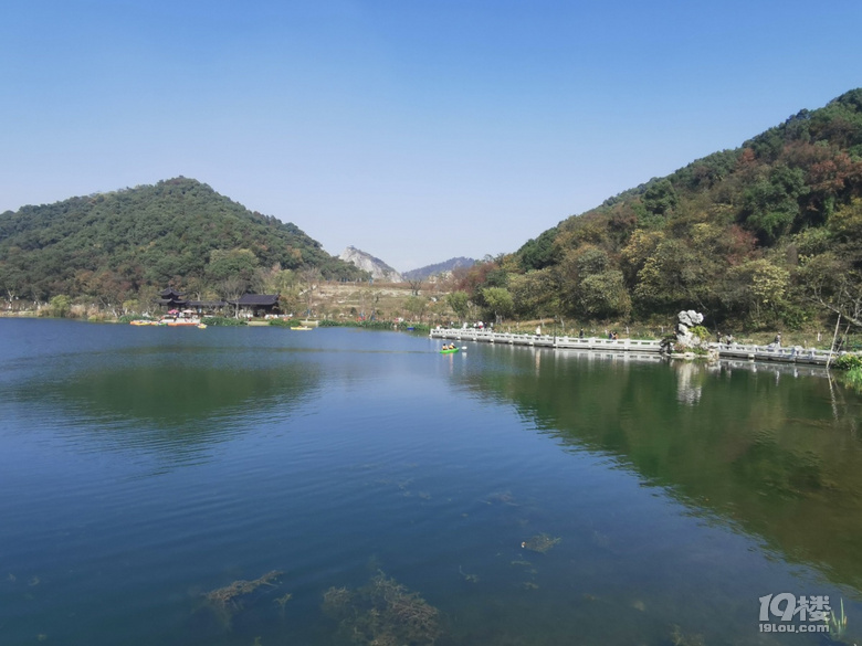 杭州19楼 吃喝玩乐 旅游先遣队 美丽的铜鉴湖里湖
