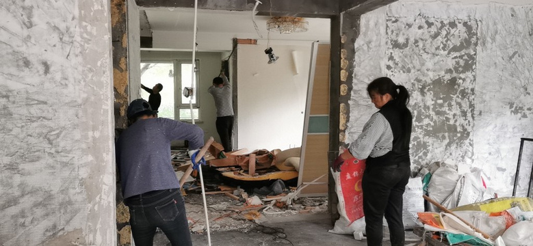 ����xq������������