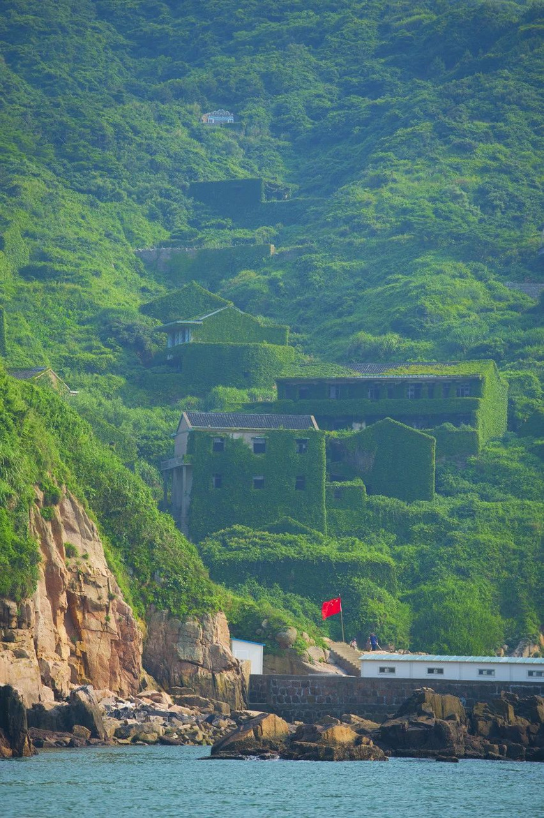 不用攻略,不用花費(fèi)太多,去海島上享受慢生活吧!