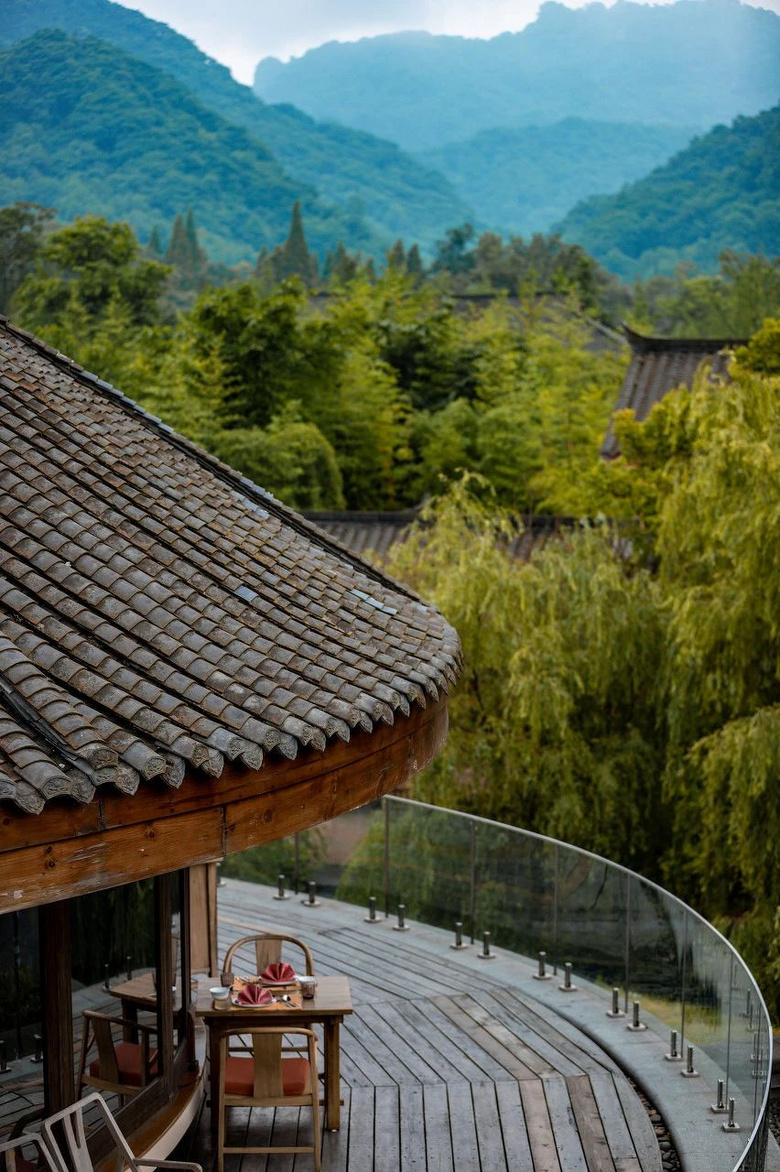 忽然，想去四川了