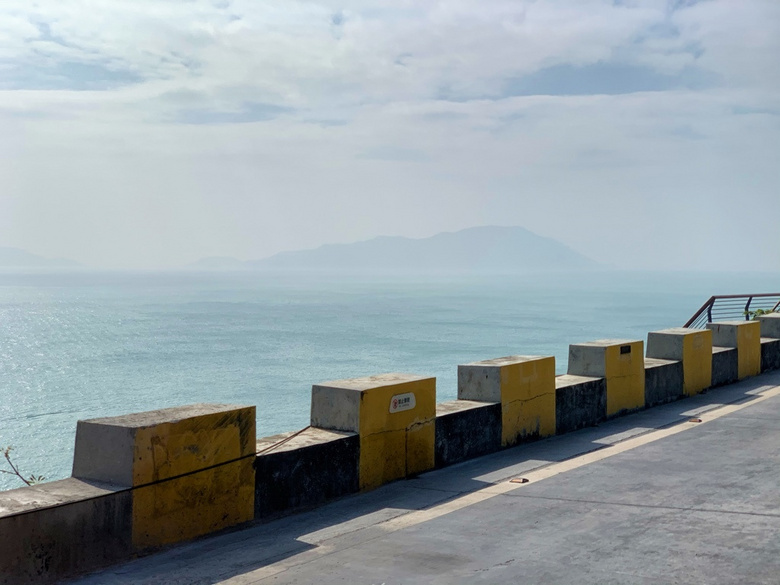 借著看展之名，去了壁紙中的海島