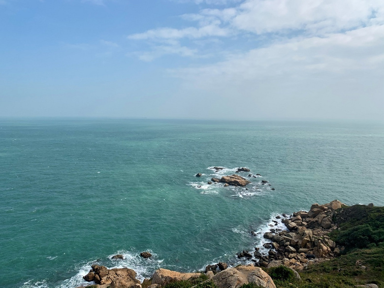 借著看展之名，去了壁紙中的海島