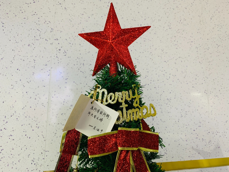 ����¹����ʥ�����ϣ�Լ �������ˮ�����������