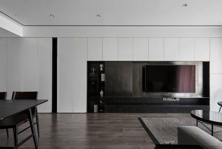 ���ӱ���ǽ����̫�����ֲ���̫�򵥣�������������װ���³���ʡǮ