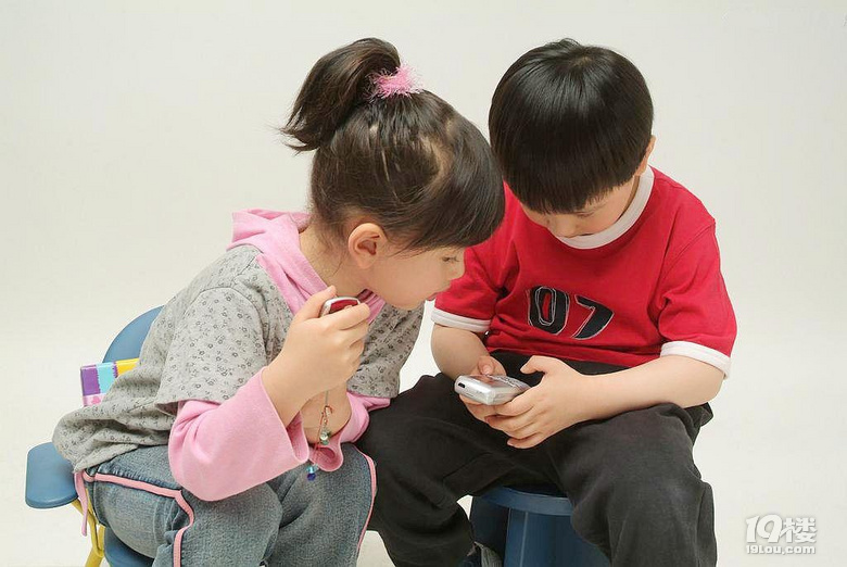 杭州19楼 亲子乐园 孩爸孩妈聊天室 孩子久坐行为成隐形"健康.