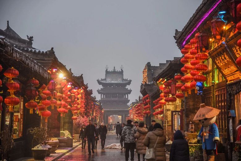 平遙,一個(gè)可以辦電影節(jié)的古城