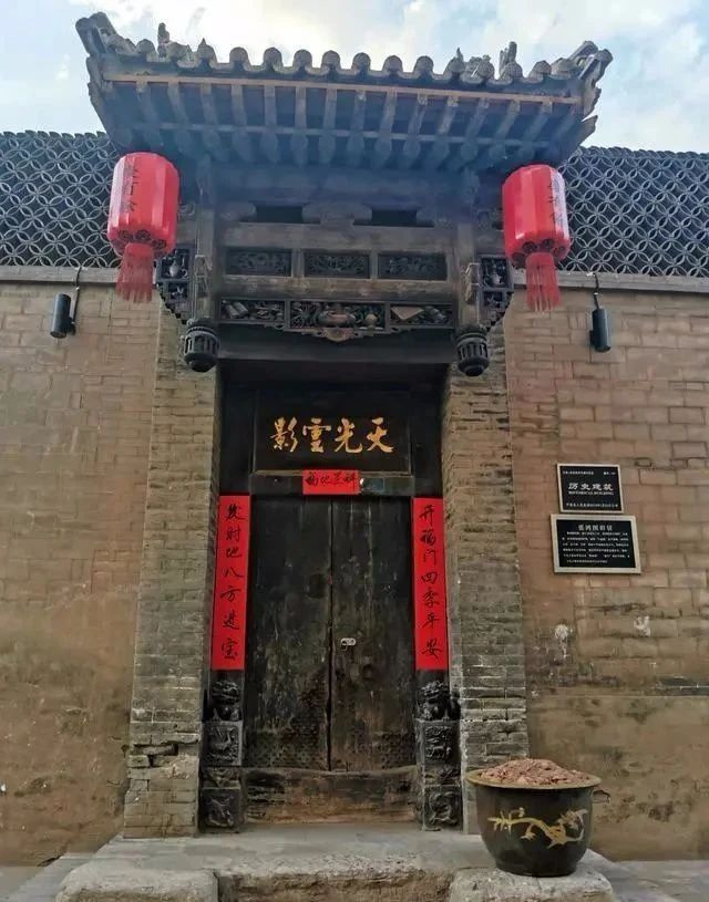 平遙,一個(gè)可以辦電影節(jié)的古城