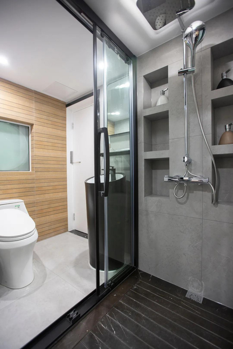 ����Ʒ����������75ƽ�׵ļ�Լ��ʽ��Ӫ����������е�����