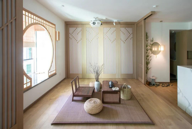 ����Ʒ����������75ƽ�׵ļ�Լ��ʽ��Ӫ����������е�����