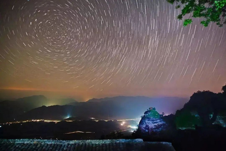 這才是春天最值得去的20個(gè)地方,全部美到窒息!