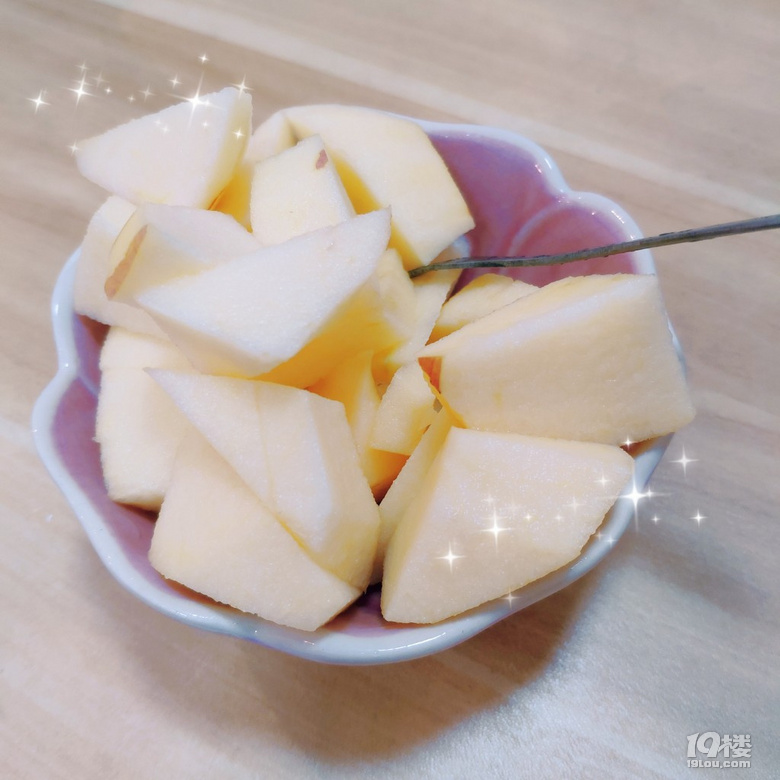 不知道有没有人跟我一样表情一整个苹果就不愿意吃但切块