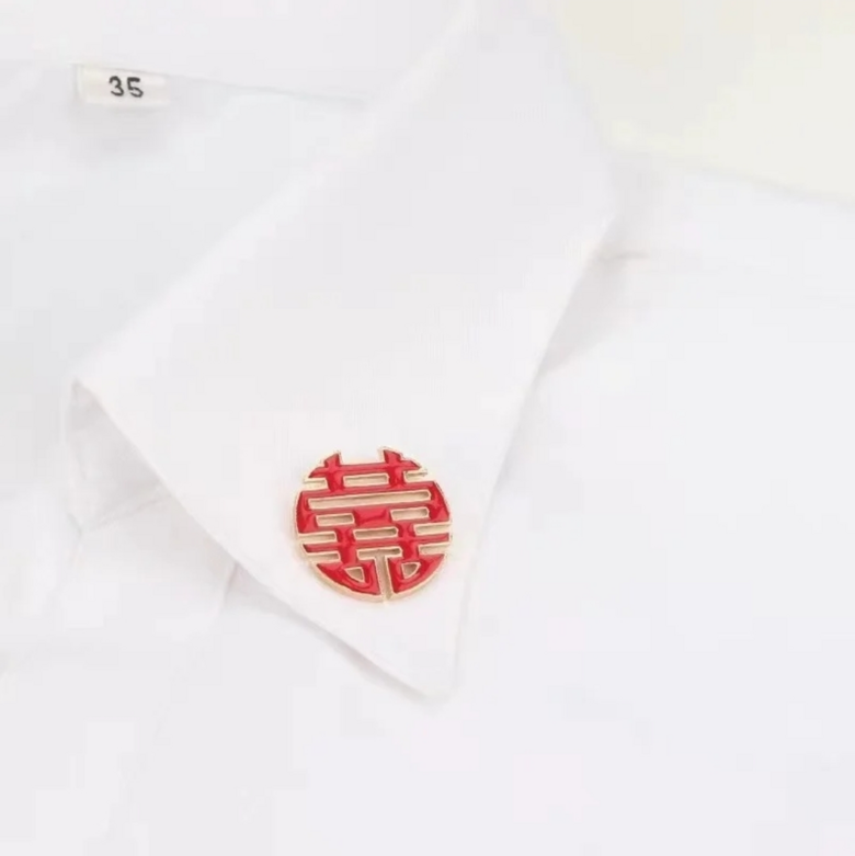 新人用漢服照登記結婚被拒,網(wǎng)友吵翻!那精修過的照片可以用嗎?
