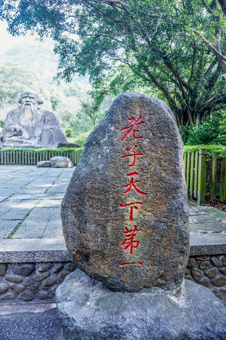 半城煙火半城仙,沒有人不會愛上這座“眾神之城”