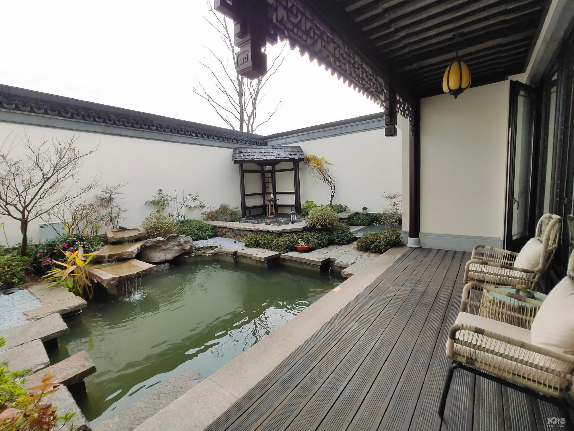 临安青山湖独立花园别墅赠送80平方地下室绿城品质合院