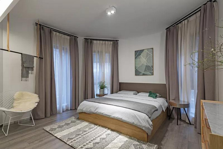 ����Ʒ�������������Һü�����ش���140ƽ���ִ���