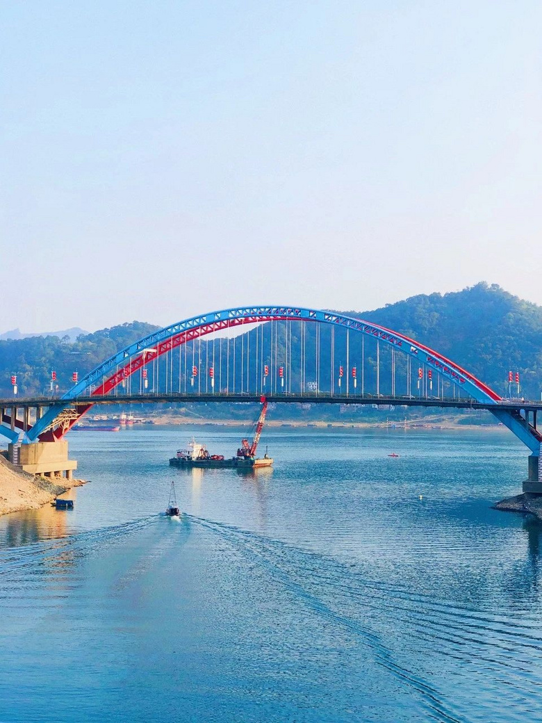 4月,老子不上班了,三月三請(qǐng)假去廣西!