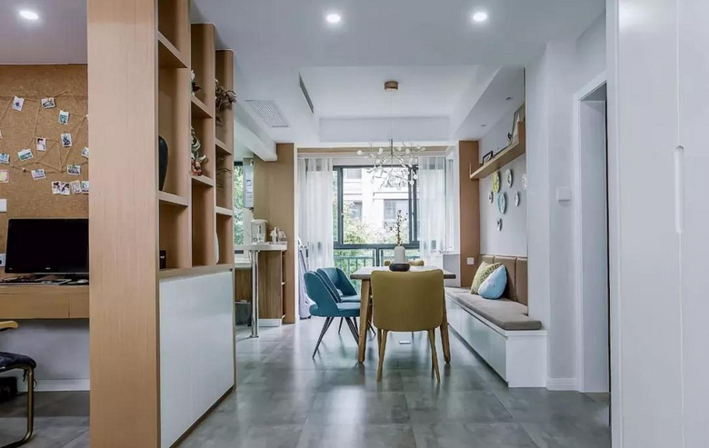 【作品赏析】——120平装修,将书房设计在过道上,是第一次见!