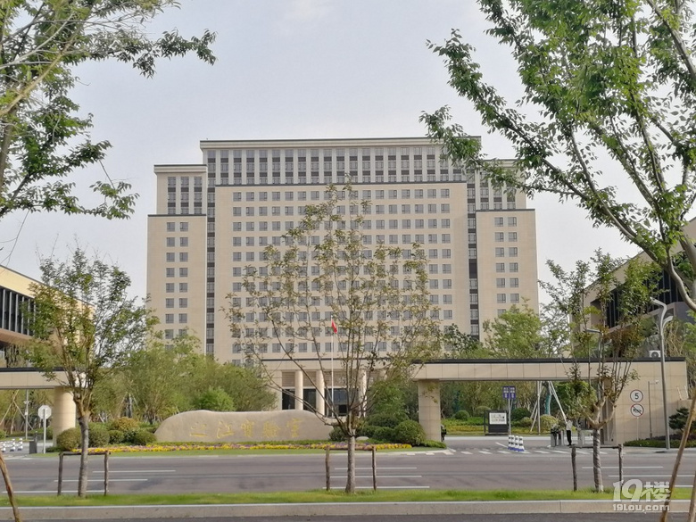 之江实验南湖园区已建好了五一早上去逛了下之江实验室是开放