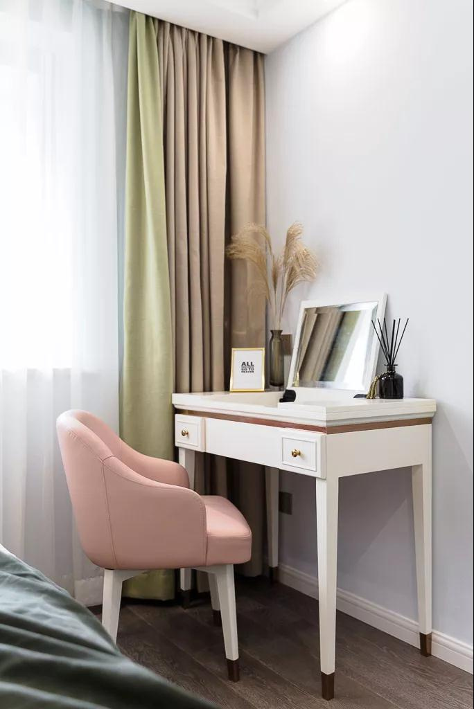 ����Ʒ����������70ƽ�ִ������ң�ÿ���������䶼�ÿ���