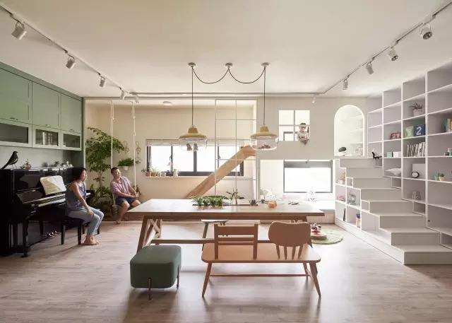 ��ȥ���������ļ�Խ��Խ�࣬ѧ����������ƣ�ס����֪���ж�ˬ