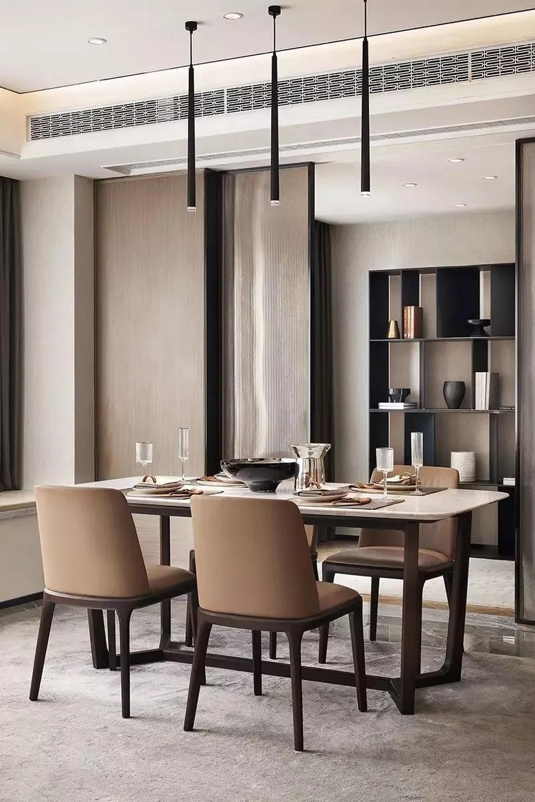 ����Ʒ����������90�����131�O�鷿���ִ����أ���������ζ