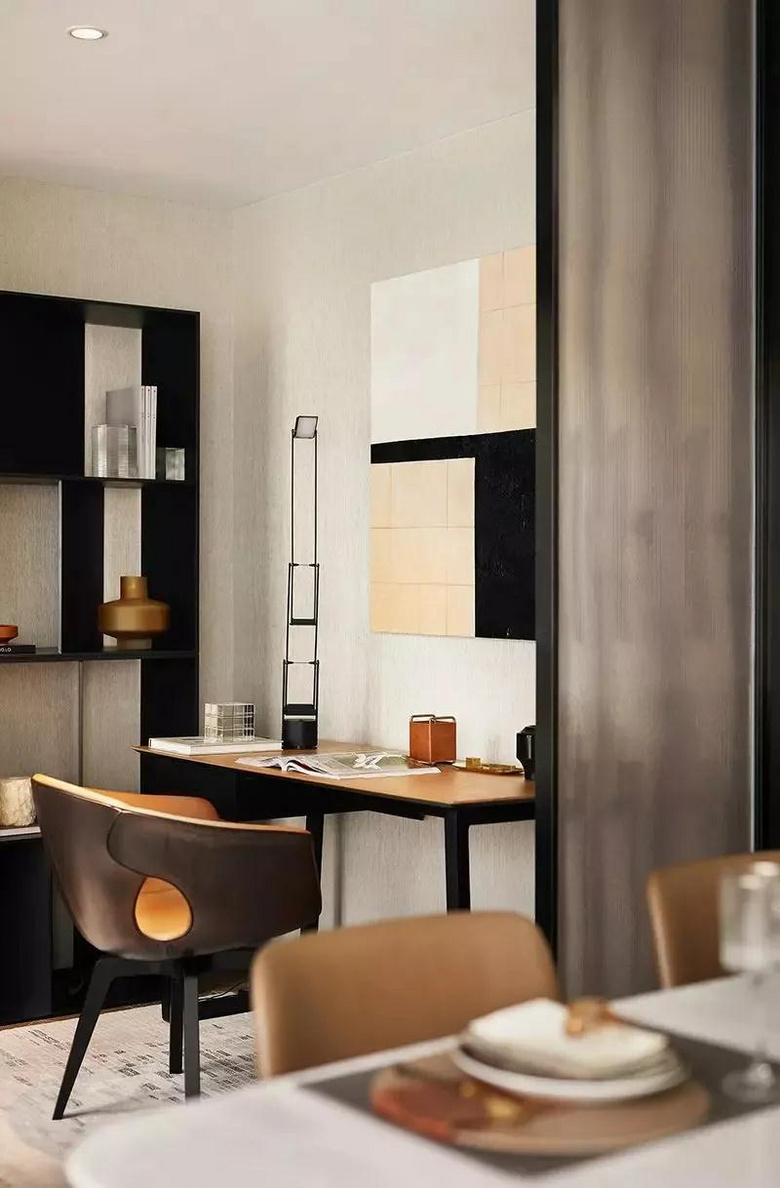 ����Ʒ����������90�����131�O�鷿���ִ����أ���������ζ