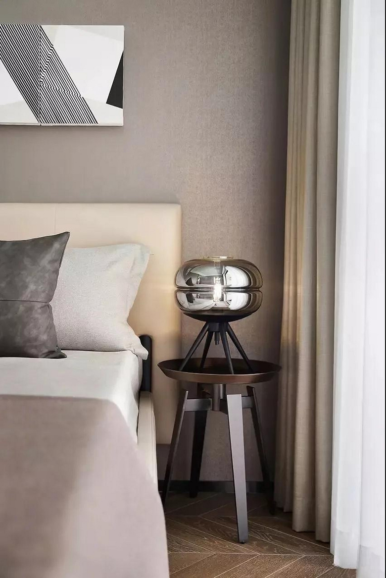 ����Ʒ����������90�����131�O�鷿���ִ����أ���������ζ