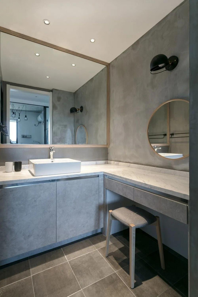 ����Ʒ����������������ȫ��ֻˢ���ǽ������װ���߼��У�����