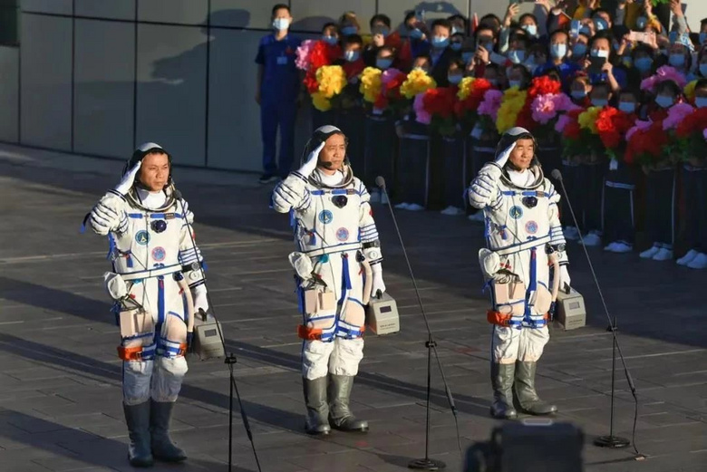 神舟十二号,发射圆满成功!