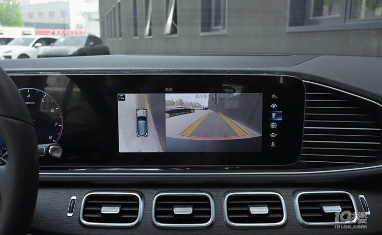 20款奔驰gle350改装原厂360全景让你出行更安全360度全方位视野