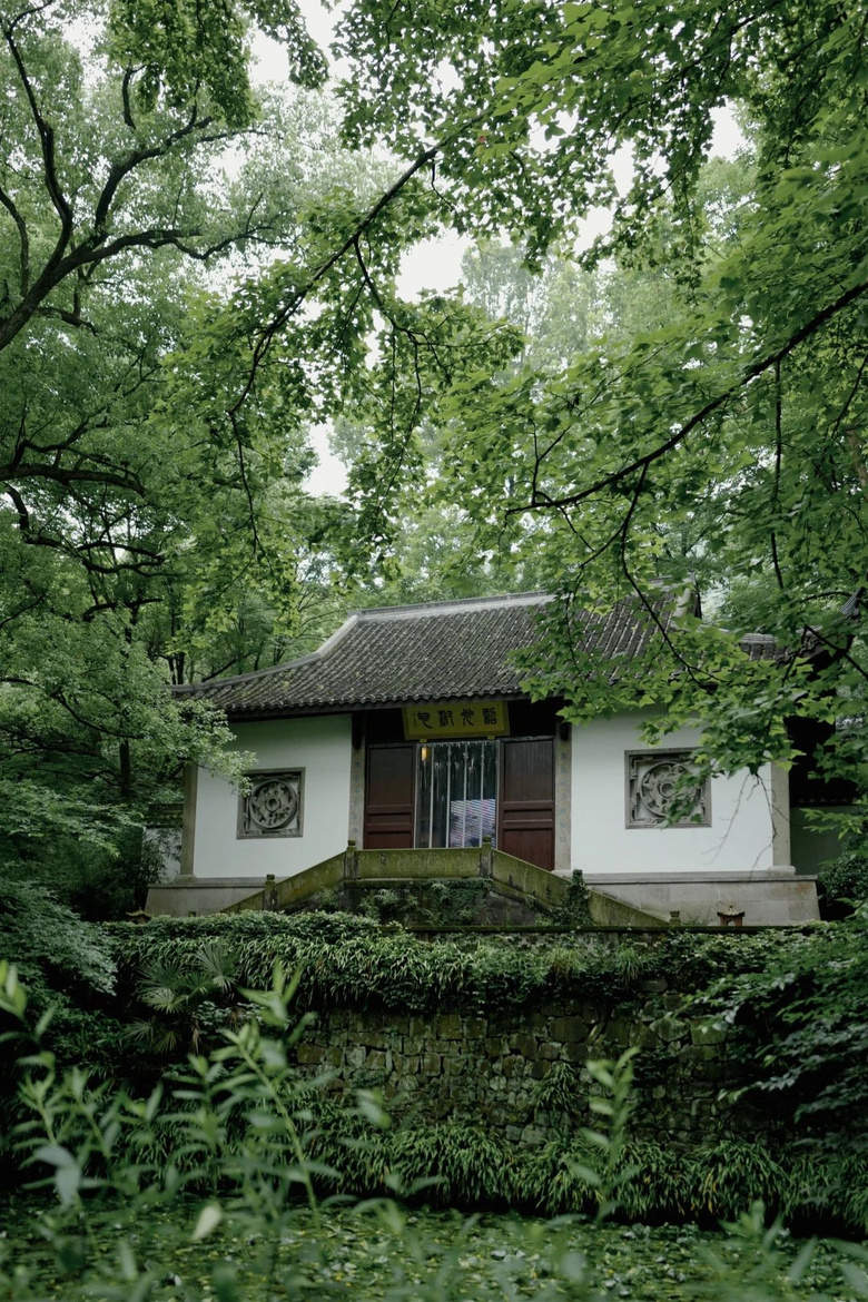花了三天在西湖找“碑”,告訴你西湖最隱秘的角落都在哪!