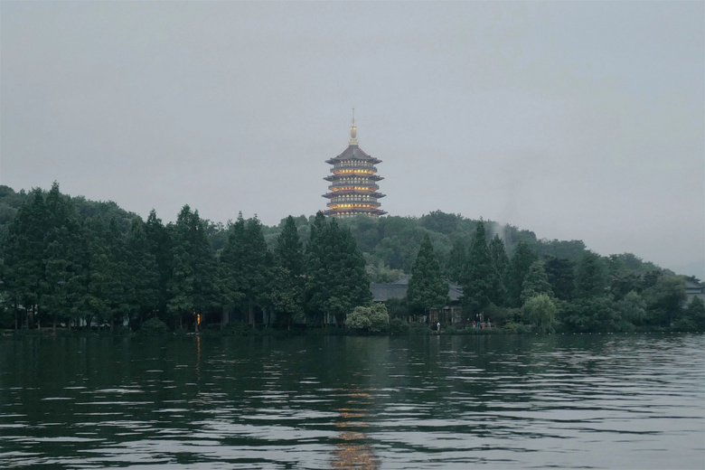 花了三天在西湖找“碑”,告訴你西湖最隱秘的角落都在哪!