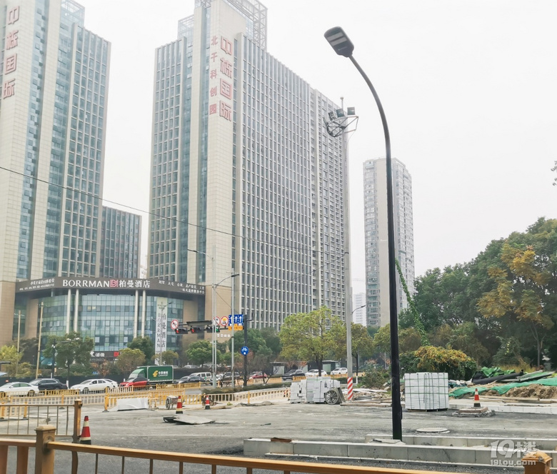 房貸利率三連跳!杭州二手房停貸?有購房者被迫全款購房
