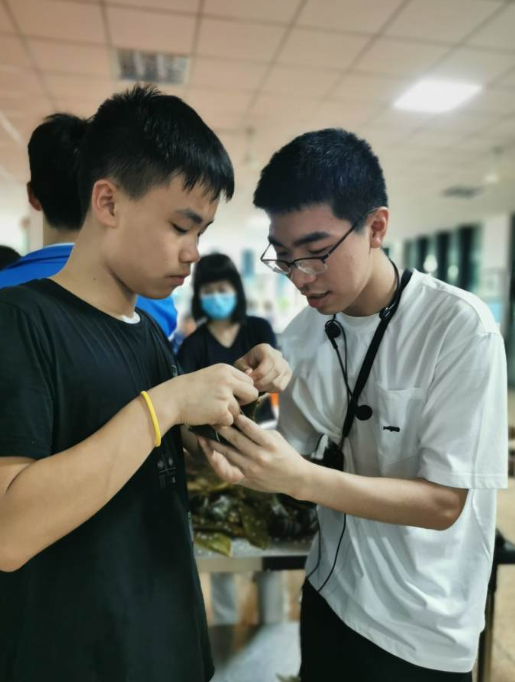 杭州初三班主任写下万字离别赠言：在我心里，你们都是未来大牛