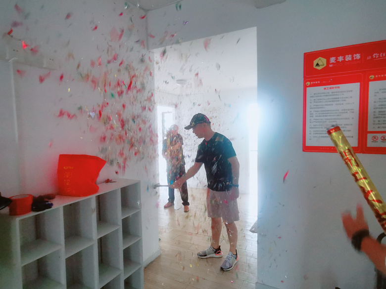 ����������������7-1-*01