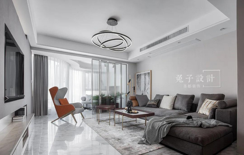 5����װ����С�Ļ�������������¸߶ȣ�