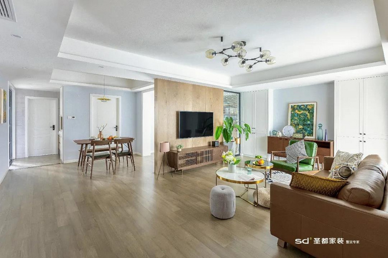 5����װ����С�Ļ�������������¸߶ȣ�