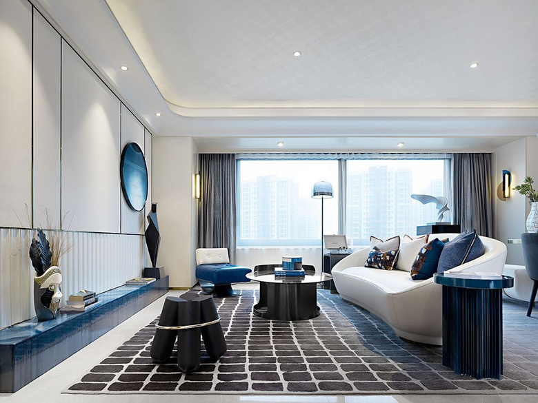 ����Ʒ����������150�O�������ݣ����Ե͵��ݻ��Ŀռ�������