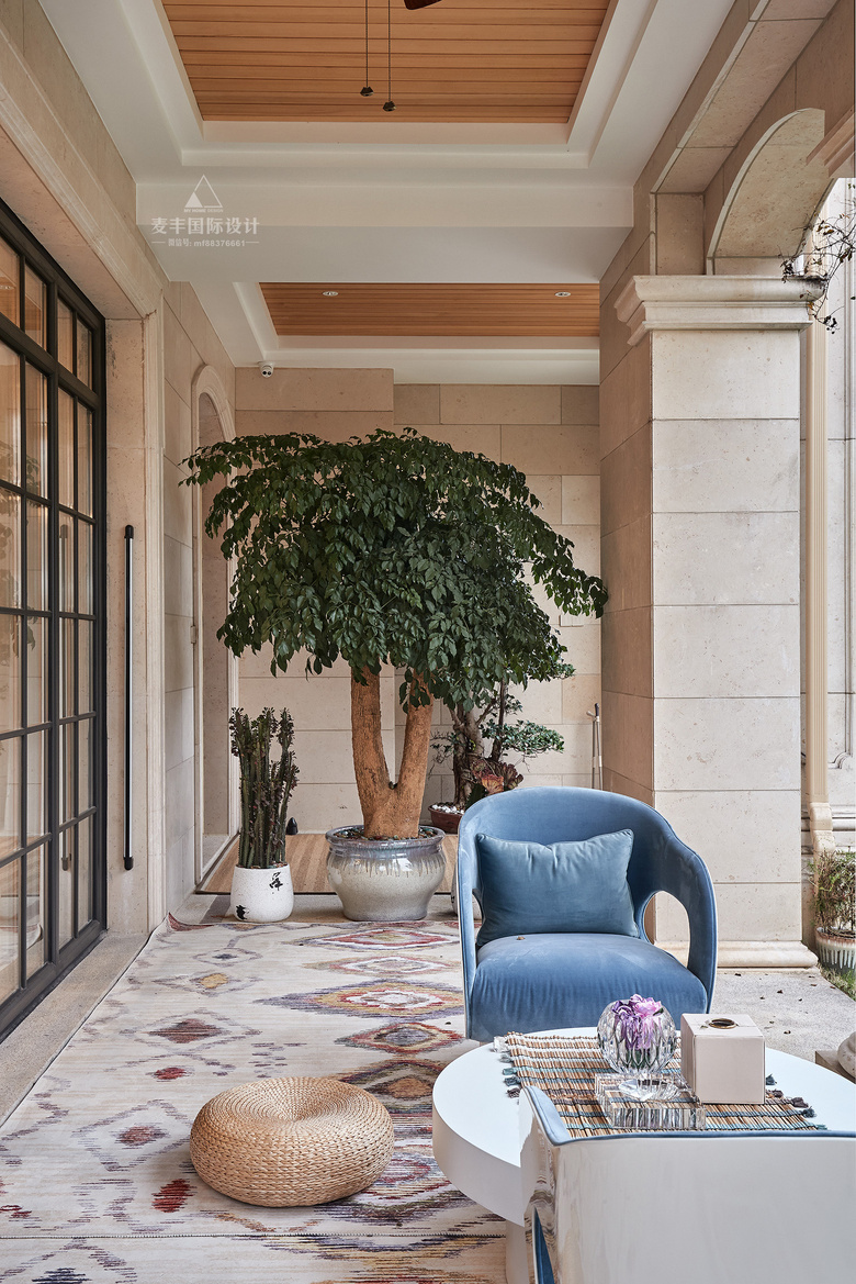 ���ɻ�����װ���似��~