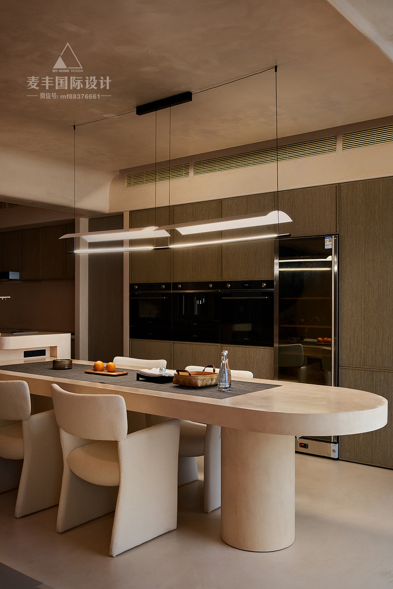 ���ɻ�����װ���似��~