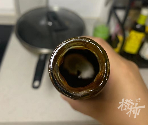 小心中招！今天很多人冲进厨房找这瓶调料，看到这行字慌了…