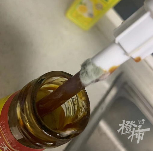 小心中招！今天很多人冲进厨房找这瓶调料，看到这行字慌了…