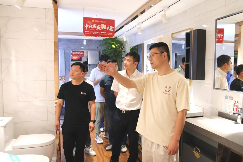 ˫ ڷչ&йƶǻۼͥӪĽֻ